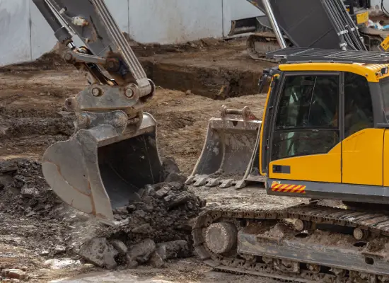 large-excavator-digging