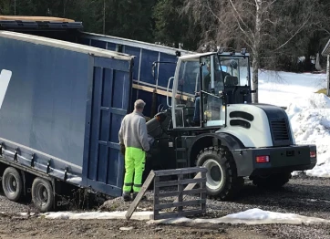 tight-space-operation