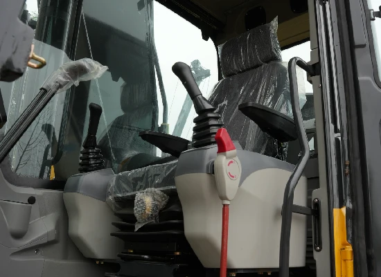 14 ton excavator driver-cabin