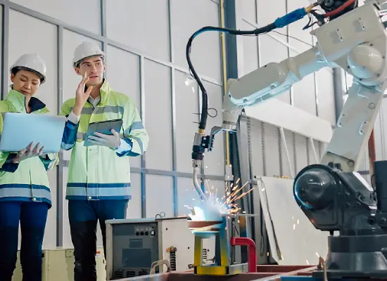 track-loader-manufacturing