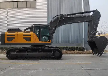 large-heavy-excavator