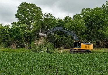 landscaping-equipment