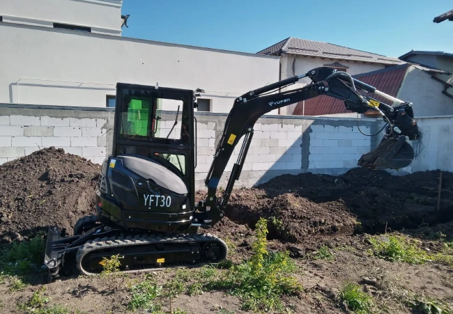 trenching-excavator