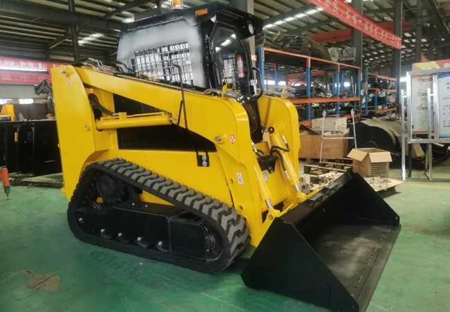 track-loader-manufacturer