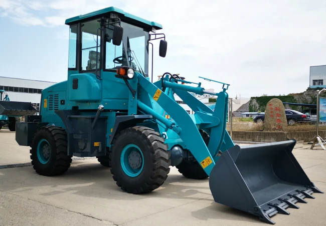 compact-loader
