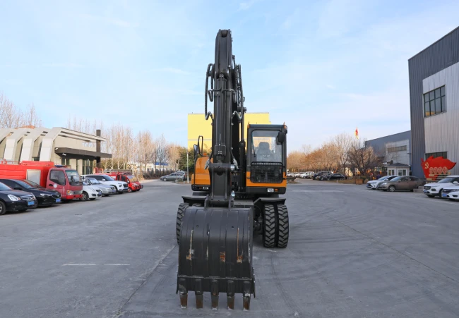 midi-wheel-excavator