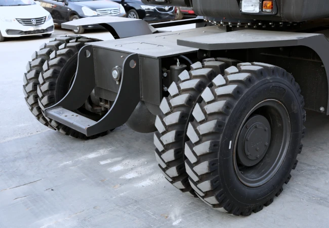 wheel-excavator-tyre