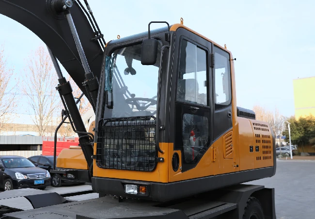 15-tonne-digger