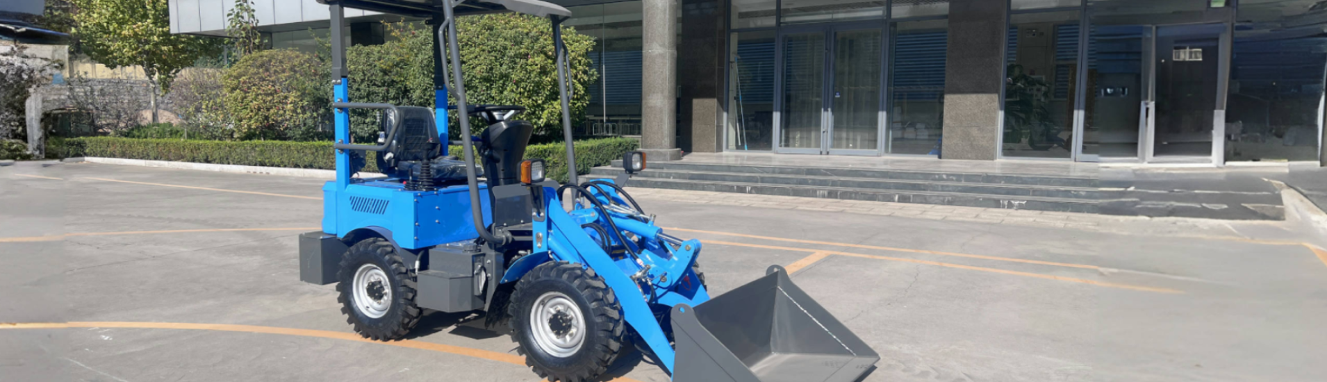 Electric Front End Loader